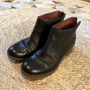 Dansko Becki Waterproof Bootie